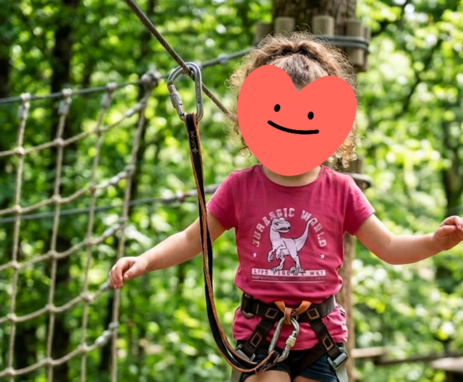 T shirt rosa 5 anos Jurassic World – photo 4